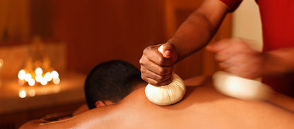 8. HERBAL HOT COMPRESS MASSAGE